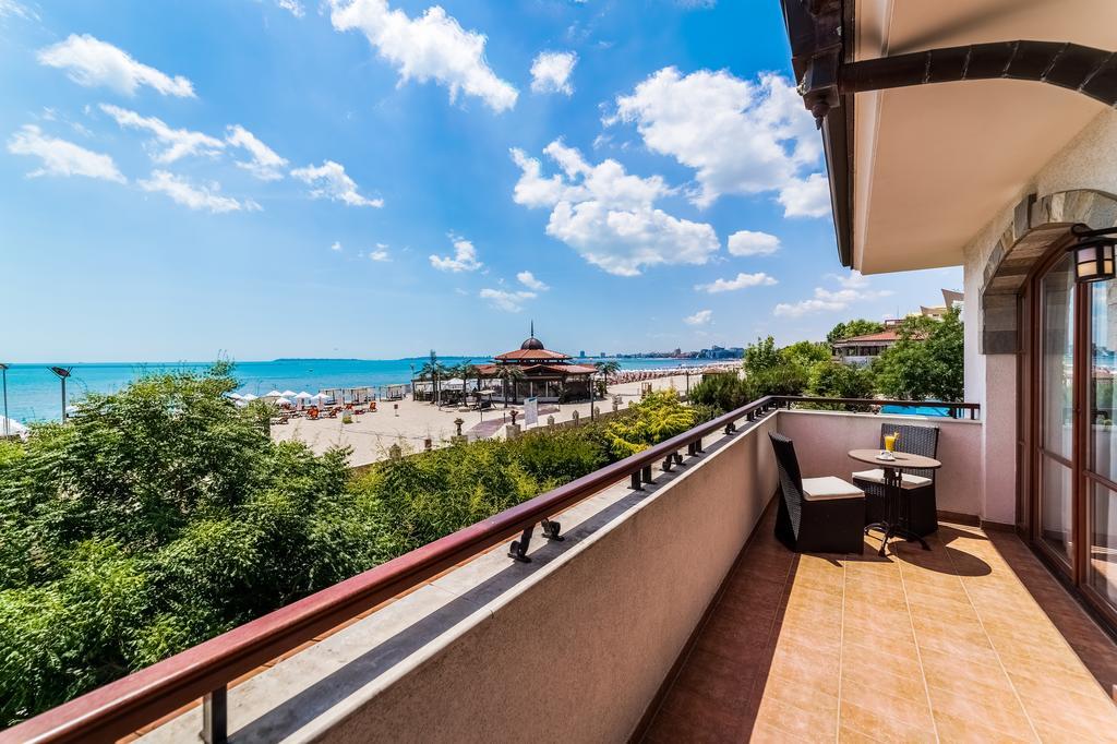 Helena Vip Villas And Suites Slantschew brjag Exterior foto