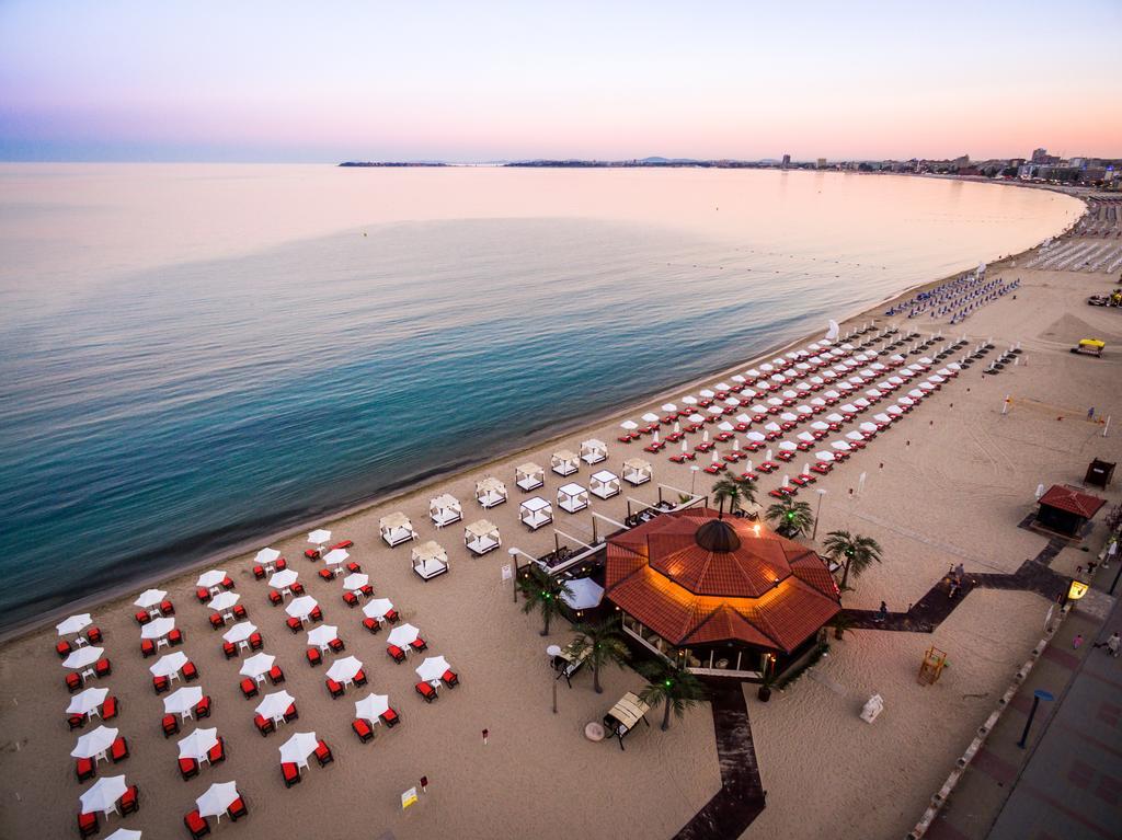 Helena Vip Villas And Suites Slantschew brjag Exterior foto
