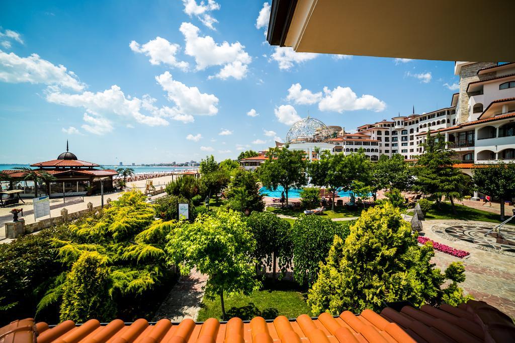 Helena Vip Villas And Suites Slantschew brjag Exterior foto